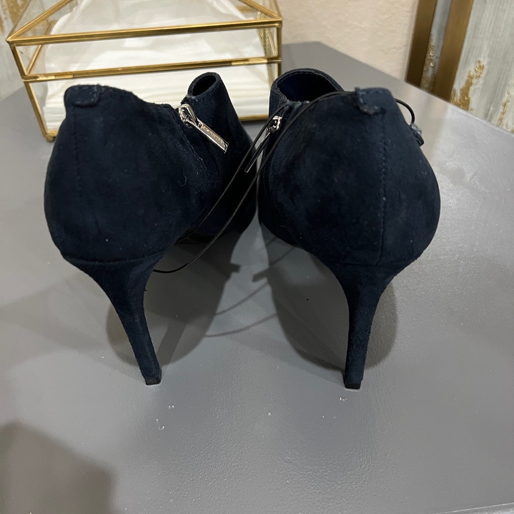 Brand new CK women’s shoes size 11